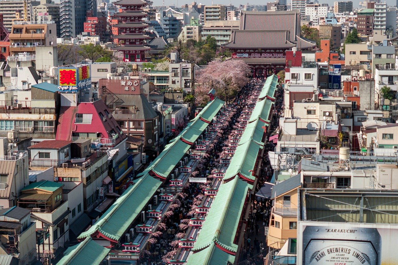 万宁高考后的新路径：为何选择去日本留学成就未来？